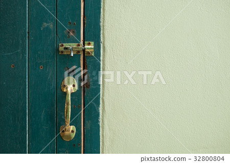 slide locked green door vintage 32800804