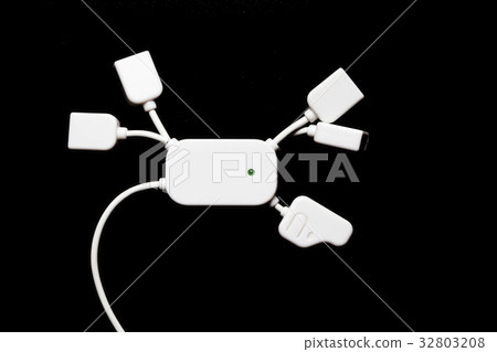 USB hub 32803208