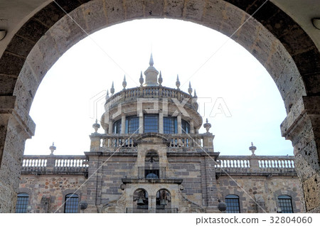 Hospicio Cabanas 32804060