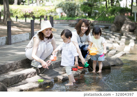 媽媽的朋友媽媽 32804397