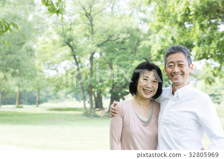 新綠色資深oshidori夫婦 32805969