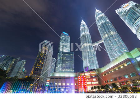 KUALA LUMPUR, MALAYSIA - JANUARY 15 32806588