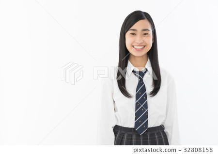 學校的女生 32808158