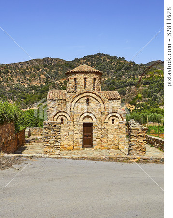 Byzantine church near road, Crete island, Greece Byzantine church near road, Crete island, Greece 32811628