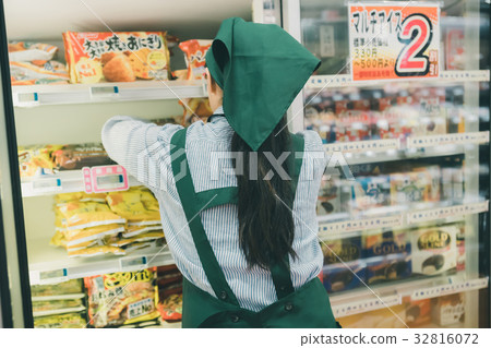 supermarket, super market, female 32816072