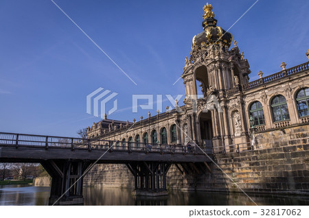 Crown gate at Dresden Zwinger 32817062