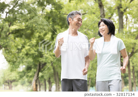 新鮮的綠色高級運動 新鮮的綠色高級運動 32817134