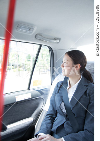 女商人出租車 32818988