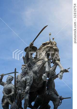 King Taksin monument , Chantaburi  Thailand. 32819754