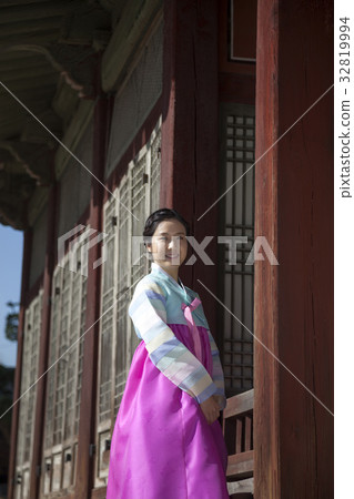 韓國首爾鐘路區昌慶宮韓服 韓國首爾鐘路區昌慶宮韓服 32819994