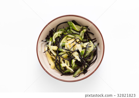 Marinated cucumber and hijiki Marinated cucumber and hijiki 32821823