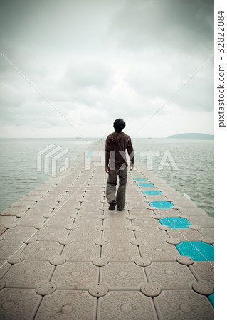 single man walk single man walk 32822084