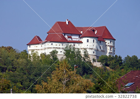 Veliki Tabor, fortress 32822738