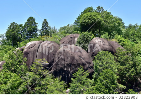 Gifu Prefecture Oniwa Park 32822908