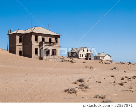 Kolmanskop Ghost Town in Namibia Kolmanskop Ghost Town in Namibia 32827871