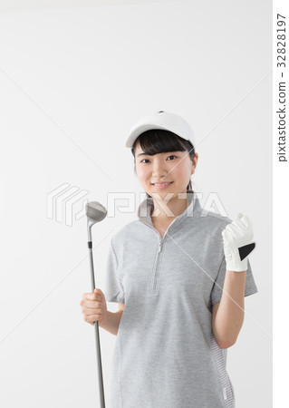 Golfer young woman 32828197