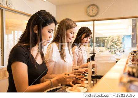 入境旅遊形象 32829190