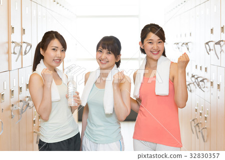 Fitness gym image 32830357