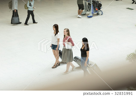 Inbound tourist image 32831991