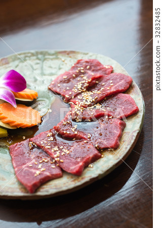 Premium japanese Rosu beef sliced 32832485