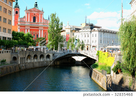 Cityscape of the Slovenian capital Ljubljana Cityscape of the Slovenian capital Ljubljana 32835468