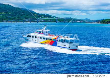 Seseno Ohashi Bridge和Minnajima Interliner 32835949