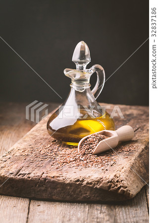 flax seeds and linseed oil flax seeds and linseed oil 32837186