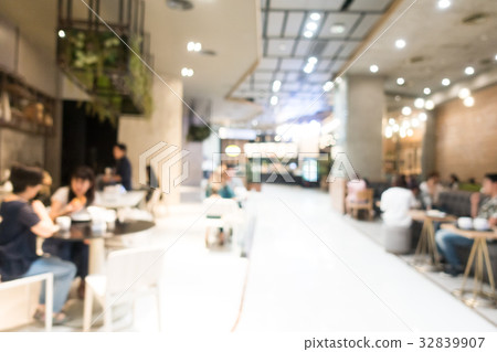 Abstract blur and defocused shopping mall 32839907