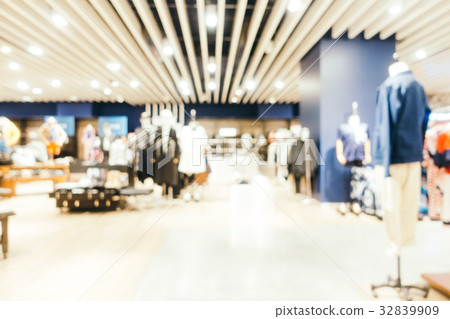 Abstract blur and defocused shopping mall of department store Abstract blur and defocused shopping mall of department store 32839909