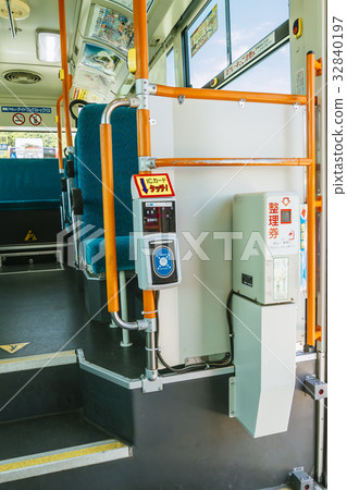 在汽車路線巴士 在汽車路線巴士 32840197