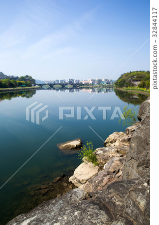 Jinju, Namgang, Jinju, Kyungnam, Korea 32844117