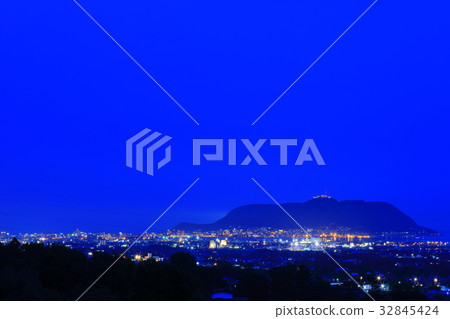 函館夜景 32845424