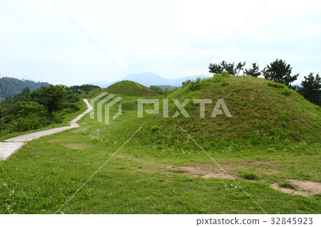 Sueiyama墳塚組06 32845923