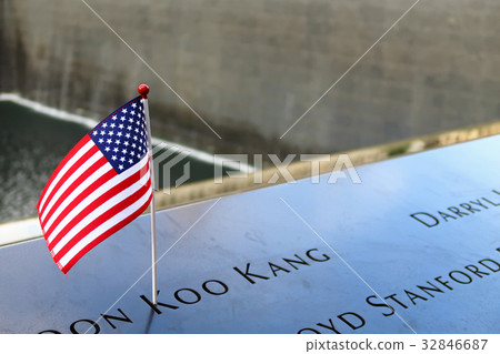 9/11 Memorial 32846687