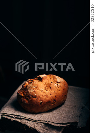 Loaf of Bread on Cloth. 32852510