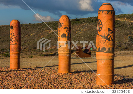Patio De Brujas Raquira Boyaca Colombia 32855408