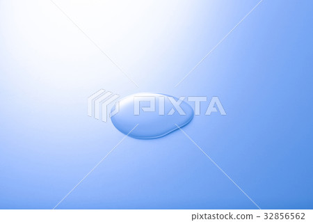 水滴 32856562