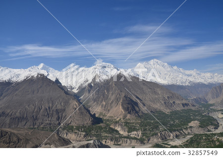 Hunza Beautiful village and mountains in Pakistan 32857549