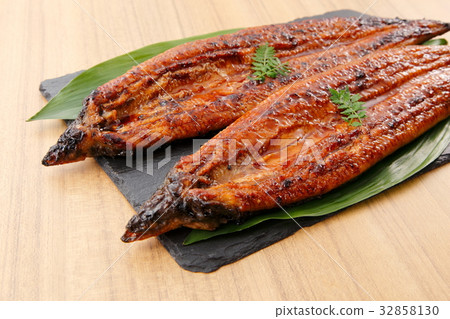 烤鰻魚 32858130