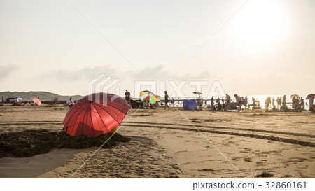 Summer beach 32860161