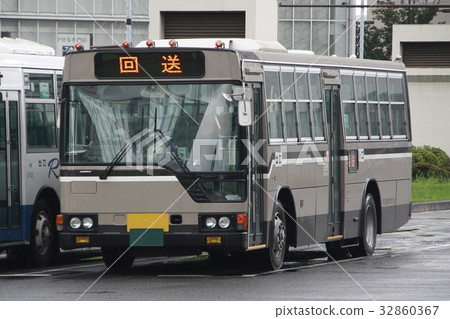 Uno Bus (East Exit of Okayama Station) 32860367