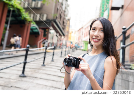 Travel woman in Pottinger Street of Hong Kong Travel woman in Pottinger Street of Hong Kong 32863048