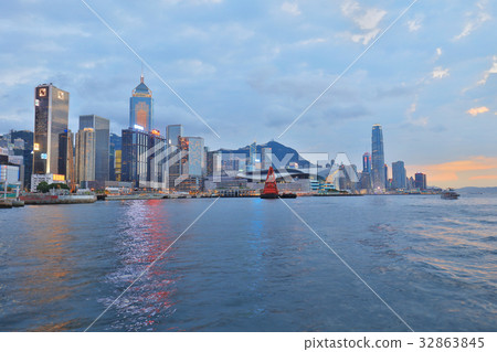 the Hong Kong business center at 2017 the Hong Kong business center at 2017 32863845