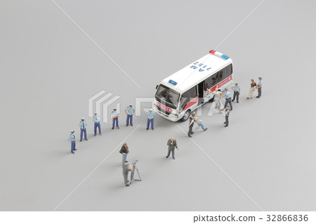mini tv reporter take the police action 32866836
