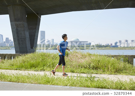 Sports, Jogging, Hangang, Seoul 32870344