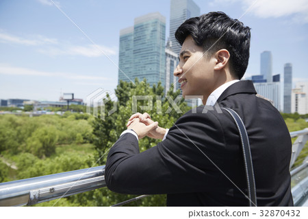 Busan, Busan Bridge, Yeouido, Yeongdeungpo-gu, Seoul Busan, Busan Bridge, Yeouido, Yeongdeungpo-gu, Seoul 32870432