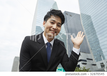 商人,證券公司,汝矣島,永登浦區,首爾 商人,證券公司,汝矣島,永登浦區,首爾 32870545