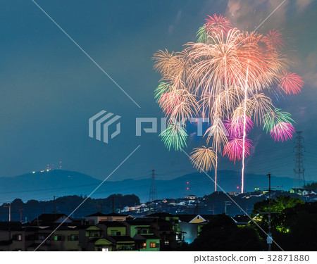 Guru Festival PL fireworks art 32871880