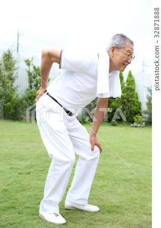 Senior man holding his back Senior man holding his back 32871888
