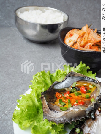 Soy sauce marinated crab Korean food Soy sauce marinated crab Korean food 32873268